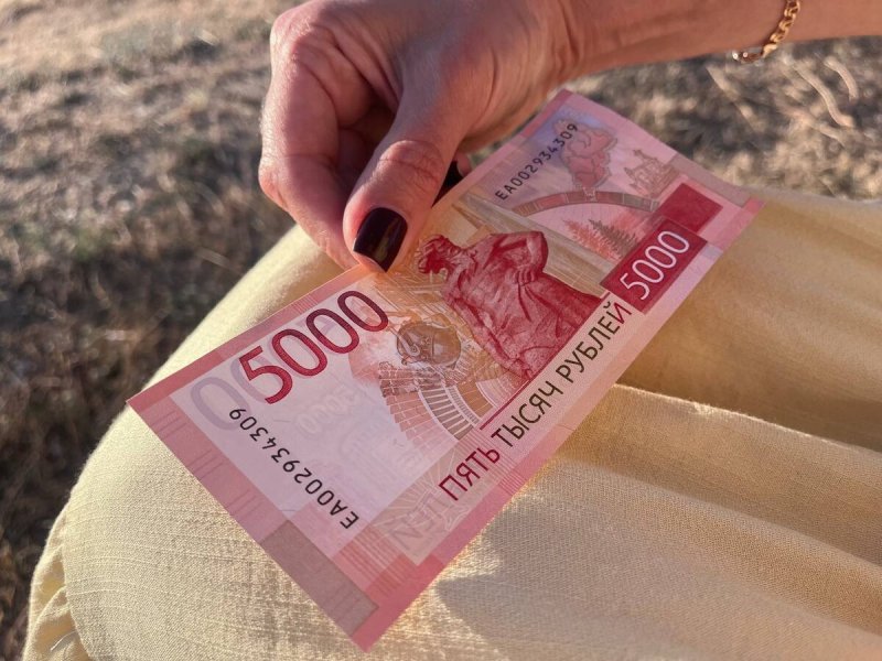 Проценты тают: почему ставки по вкладам падают и где теперь держать деньги