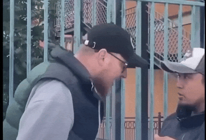 Нелегальный главарь диаспоры обратился к Путину: Ответ был неожиданным Нелегальный главарь диаспоры обратился к Путину: Ответ был неожиданным