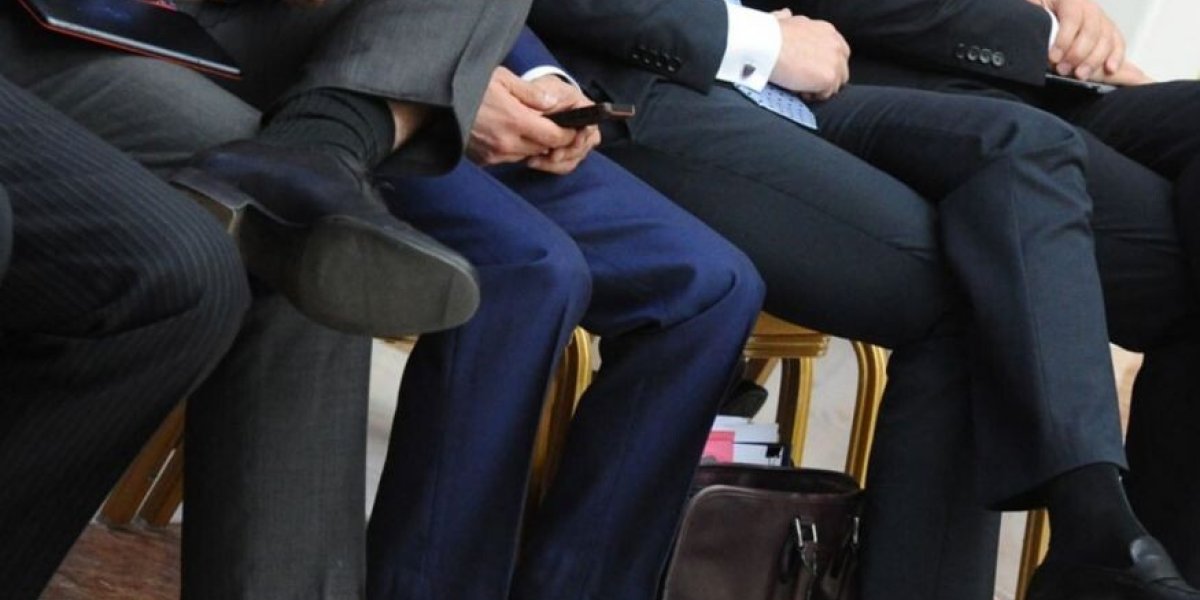 &laquo;Платежки ЖКХ удивляют: рост тарифов в десятки раз выше обещанного&raquo;: Миронов