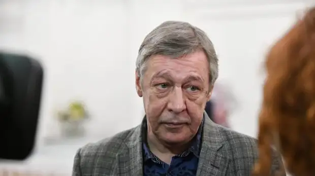 Высоцкий оценил навыки Ефремова на сцене после его освобождения по УДО