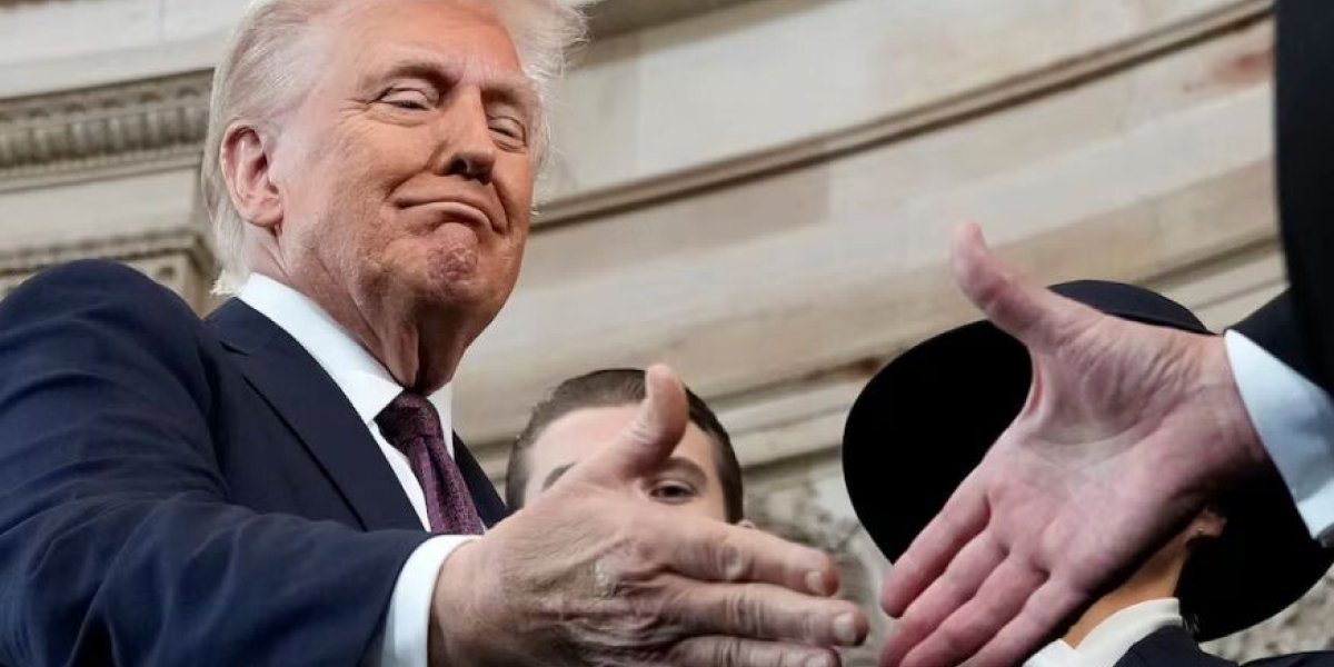 Трамп добился своего: мировой гигант электроники пошёл на сделку с США Трамп добился своего: мировой гигант электроники пошёл на сделку с США