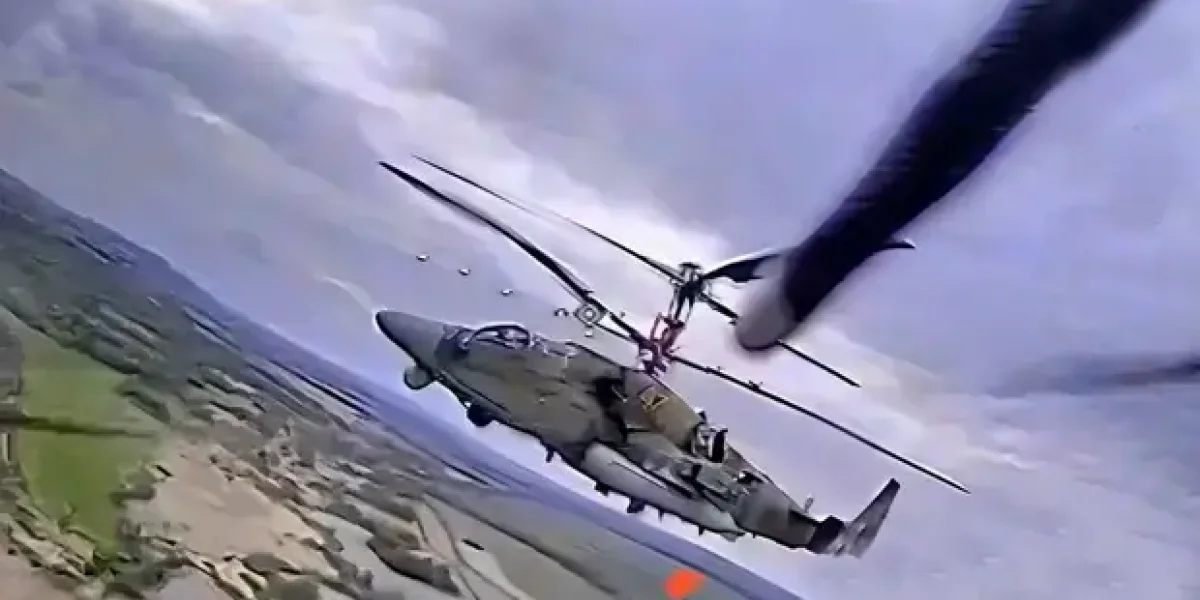 "Аллигатор" Ка-52М научился сбивать украинские дроны. За один бой - 14 тяжелых БПЛА ВСУ "Аллигатор" Ка-52М научился сбивать украинские дроны. За один бой - 14 тяжелых БПЛА ВСУ