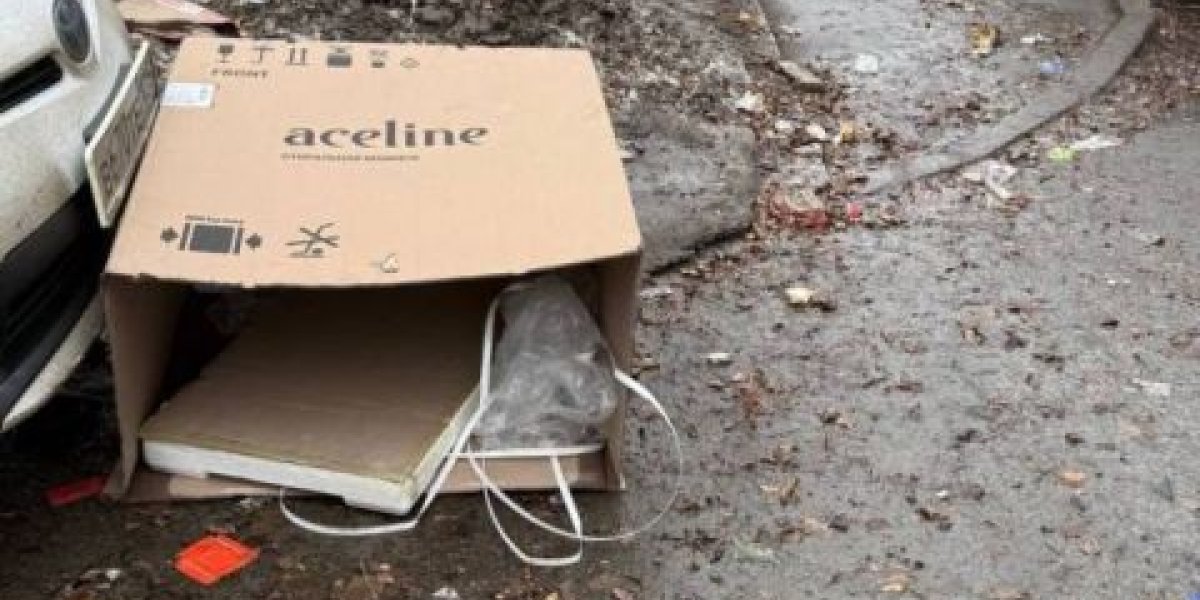 Грязевая столица: жители Владивостока жалуются на повсеместную антисанитарию Грязевая столица: жители Владивостока жалуются на повсеместную антисанитарию