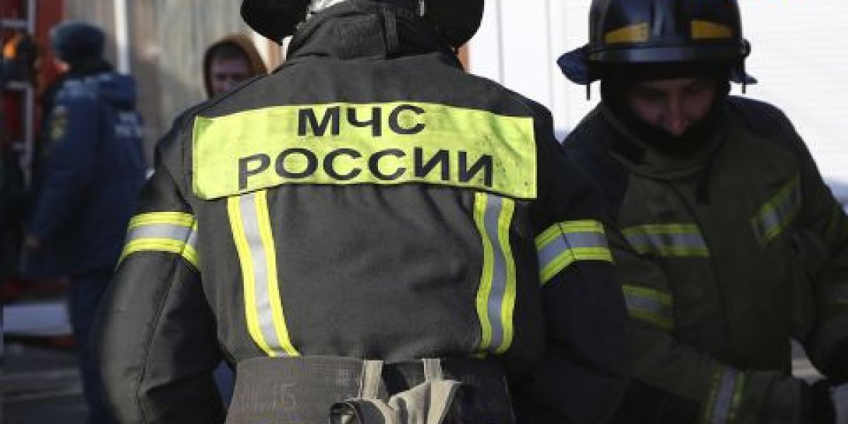 Пожар во владивостокской "гостинке" потребовал массовой эвакуации жильцов