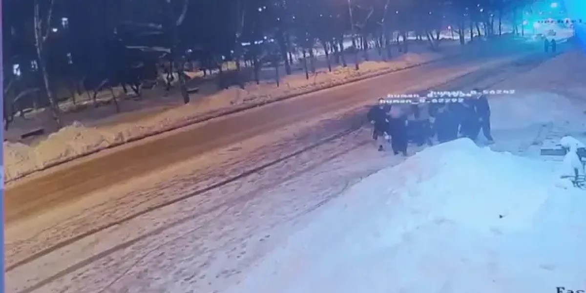 Приезжие избили парня с протезами. Били ногами даже женщины. Полиция просит не раздувать