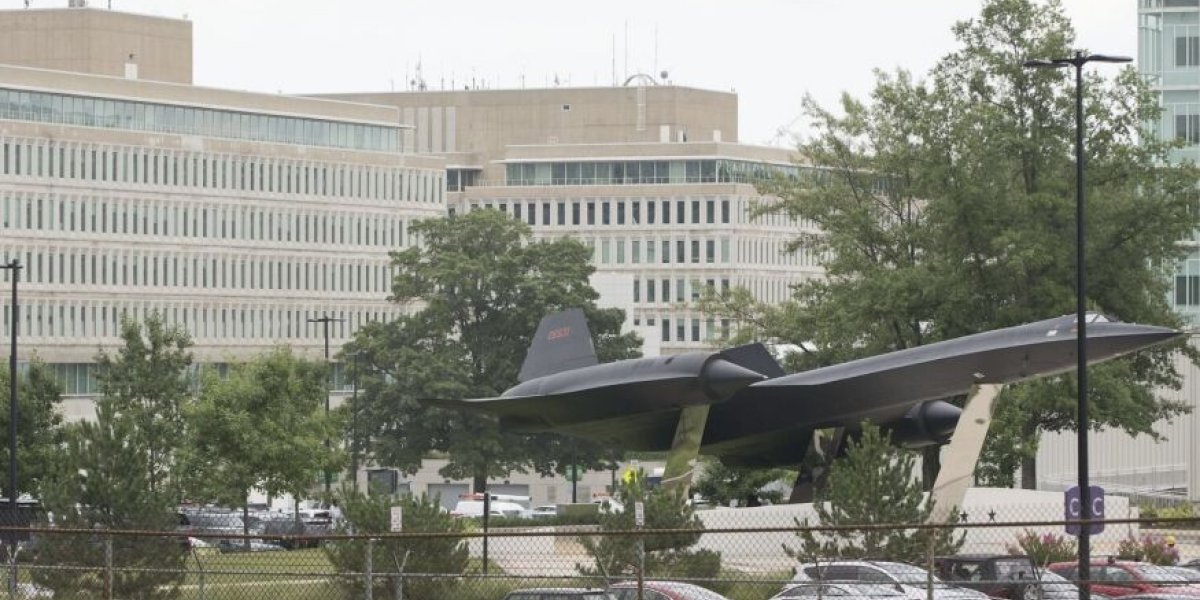 «Цифровой Перл-Харбор»: хакер сообщил о передаче секретов ЦРУ России и Китаю «Цифровой Перл-Харбор»: хакер сообщил о передаче секретов ЦРУ России и Китаю