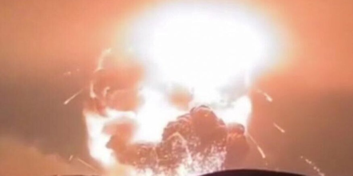 «Делают всё, что заблагорассудится. Они должны выстоять. Иначе эти коршуны заклюют всех»: Сладков бьёт тревогу «Делают всё, что заблагорассудится. Они должны выстоять. Иначе эти коршуны заклюют всех»: Сладков бьёт тревогу