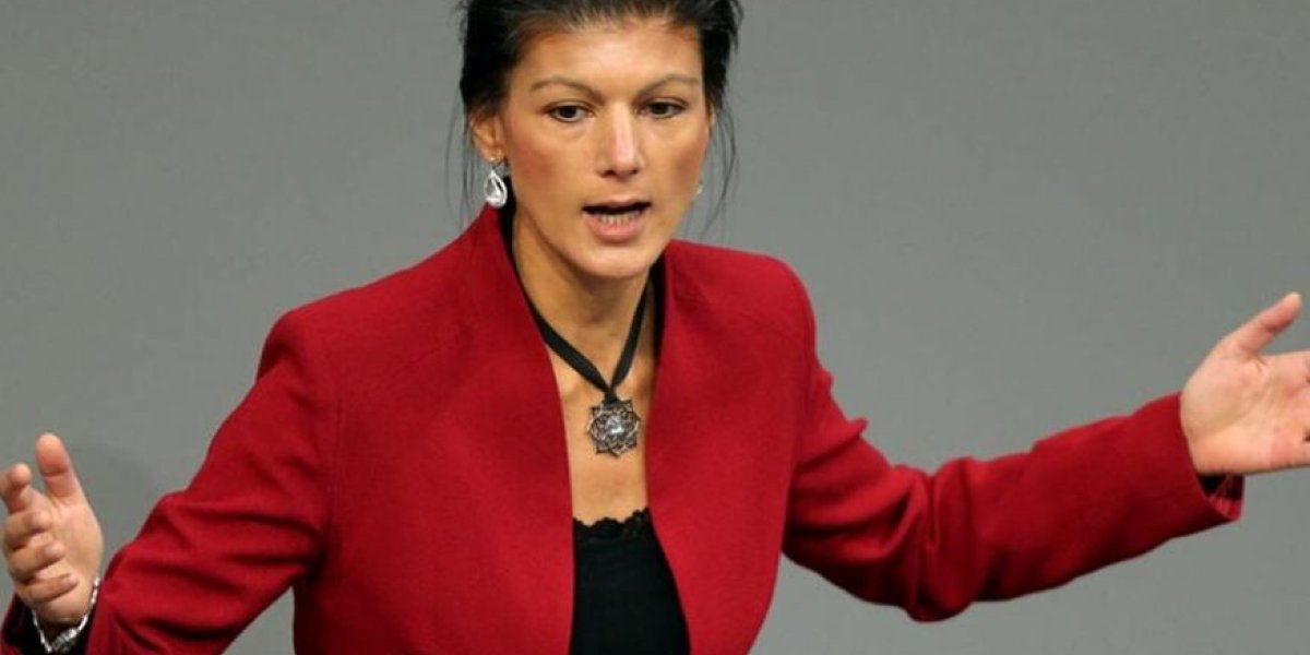 Сара Вагенкнехт: Германия рискует блэкаутом, продолжая поставки газа на Украину Сара Вагенкнехт: Германия рискует блэкаутом, продолжая поставки газа на Украину