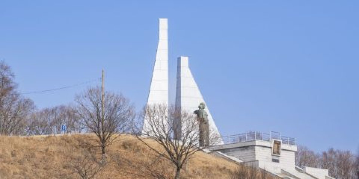 Реконструкция православной звонницы завершена в Находке Реконструкция православной звонницы завершена в Находке