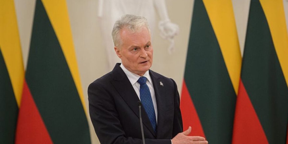 Президент Литвы учит Европу: не царапайте двери Кремля в одиночку