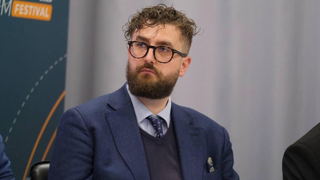 Главе Комитета госзаказа Петербурга не удалось сбежать за границу