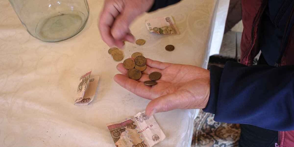 Почему для своих граждан почти всё отечественное &mdash; втридорога