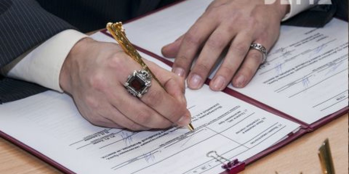 Приморский бизнесмен обокрал муниципальную администрацию на 18,5 миллионов и попал в колонию