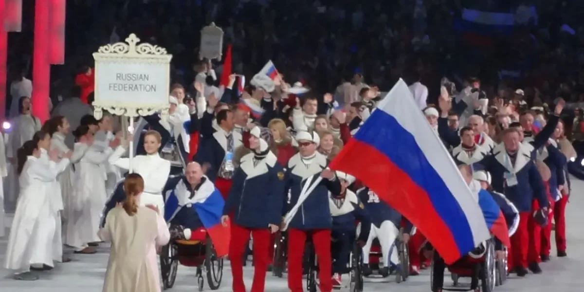«На Украине и в Европе истерика»: Россия впервые за 12 лет выступит на паралимпиаде под своим флагом и гимном