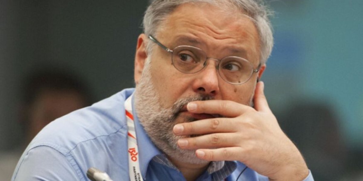 Экономист Михаил Хазин: мир движется к системе валютных зон с золотым клирингом Экономист Михаил Хазин: мир движется к системе валютных зон с золотым клирингом