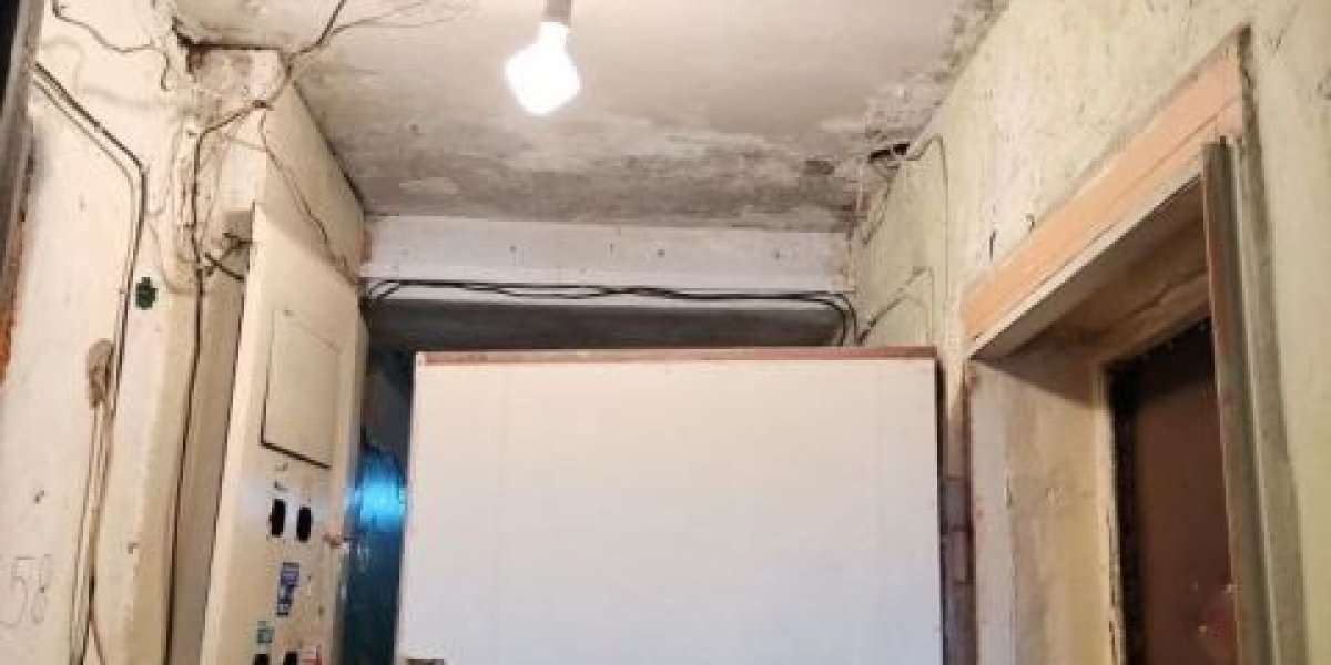 УК бездействует, подвал тонет: аварию в многоквартирном доме отказались ликвидировать на выходных