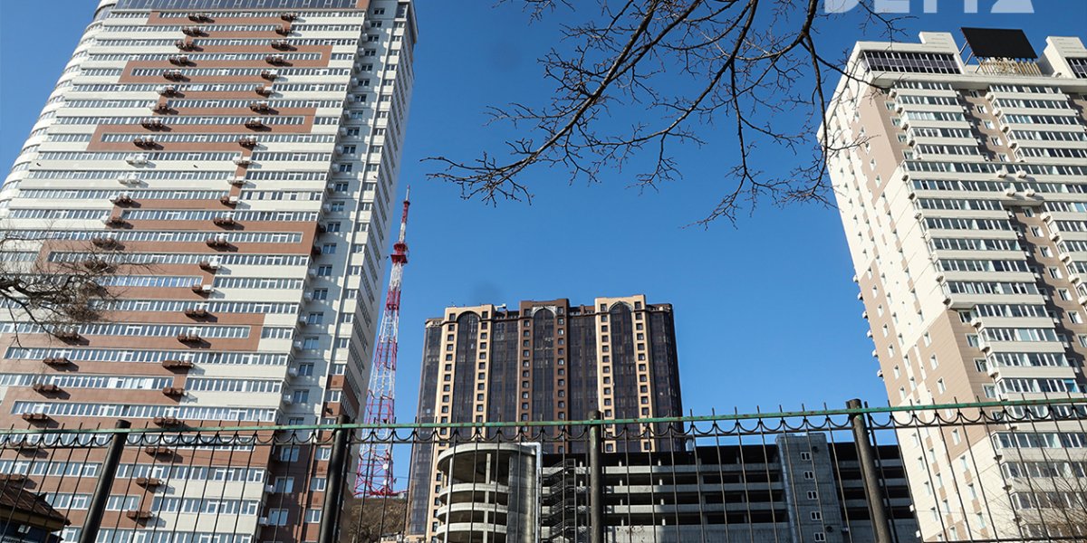 Владивосток в 2026 году: кто покупает квартиры и как не оказаться в вертикальном гетто