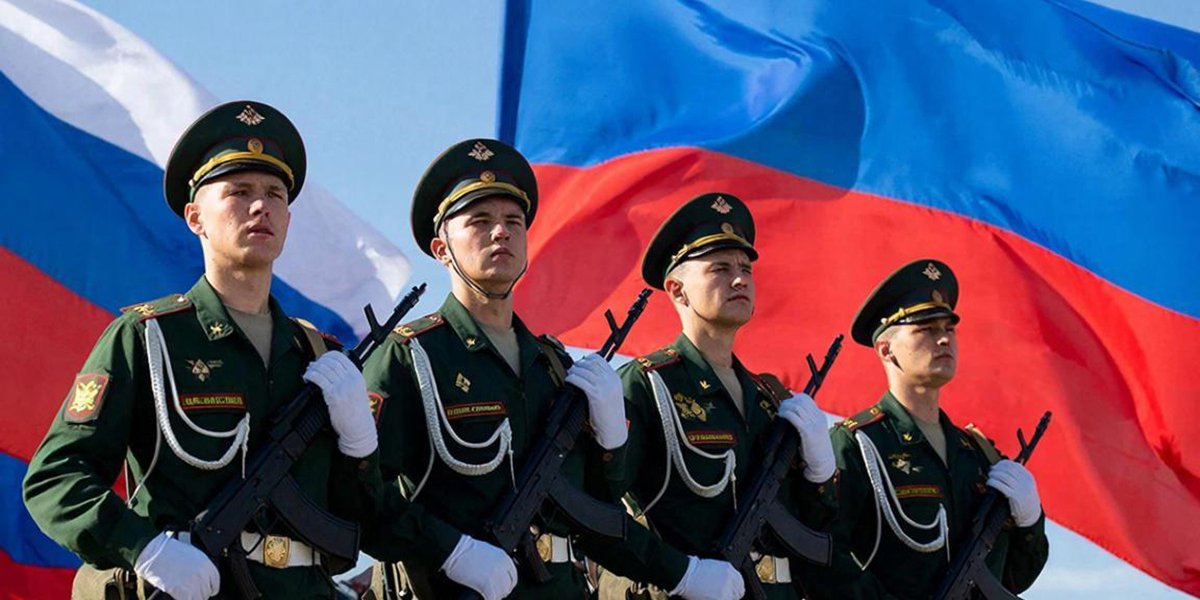 Политолог Халилов о значении 23 Февраля: &laquo;Праздник, который стал сакральным&raquo;