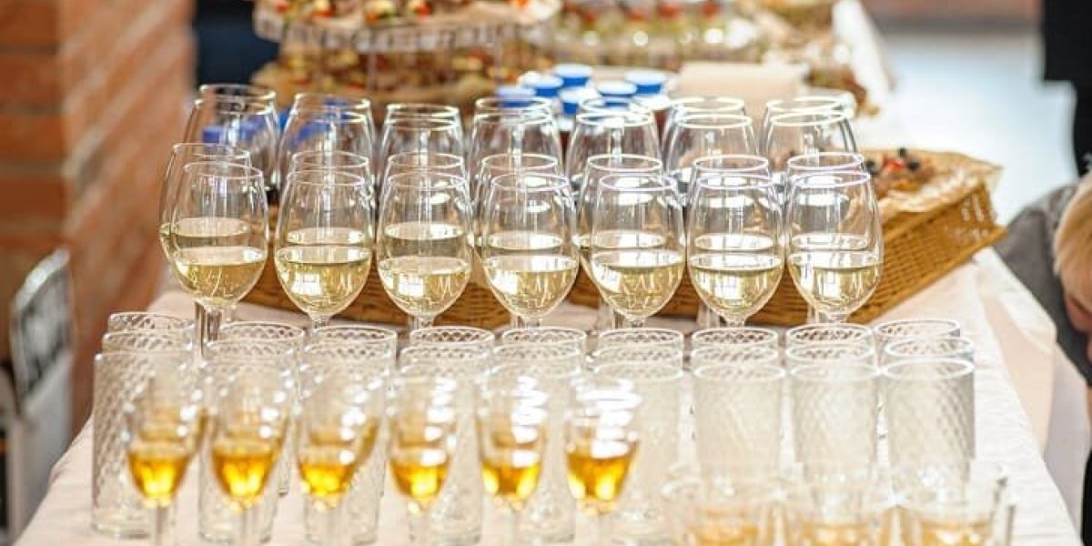 Стало известно, в каких городах Башкирии дети чаще всего попадают в больницу с алкогольным отравлением