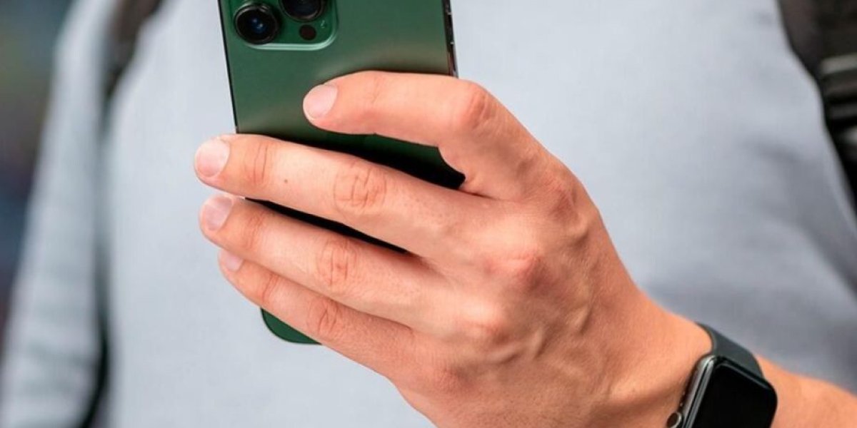 Что делать, если в метро просят показать телефон