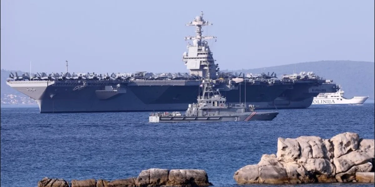 Экологическая катастрофа в Эгейском море: Авианосец США "Джеральд Форд" превратился в плавучий септик. Экологическая катастрофа в Эгейском море: Авианосец США "Джеральд Форд" превратился в плавучий септик.