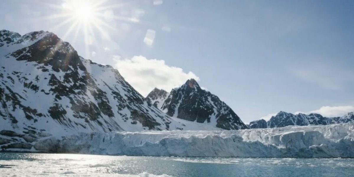 Испугались! Две тысячи против Арктики: Лондон нашёл угрозу в России и послал роту