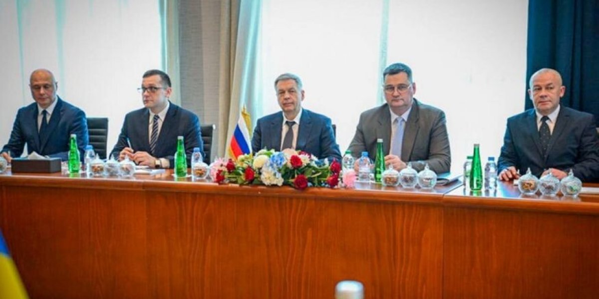 Глава МИД ОАЭ: переговоры делегаций России и Украины заложили фундамент дальнейшего мирного процесса