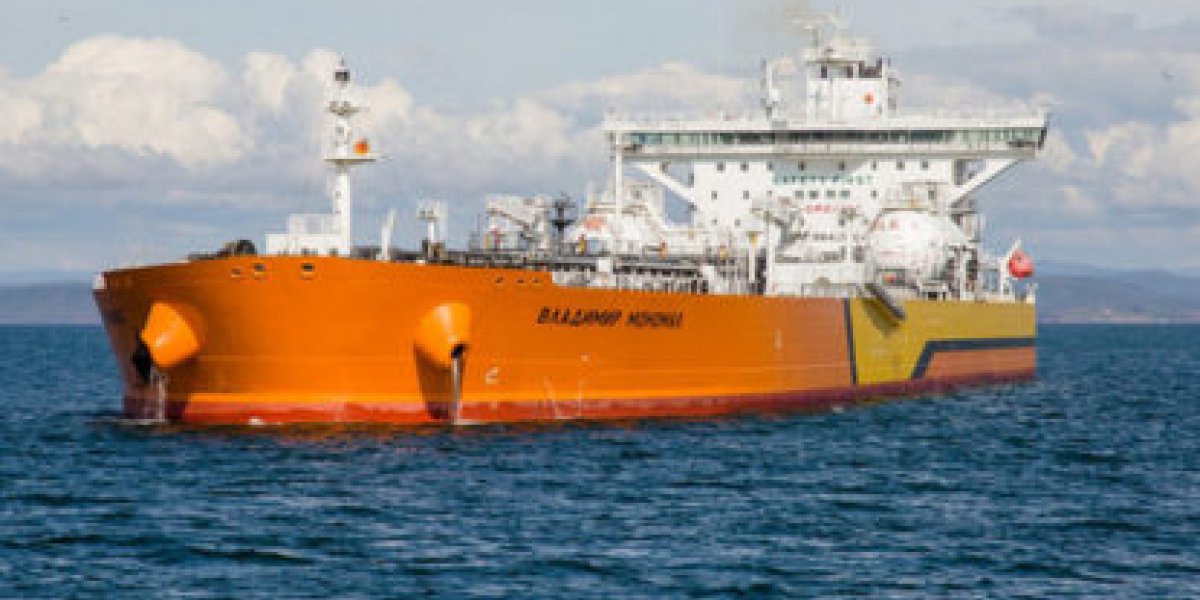 ЕС запутался, как запретить европейским танкерам перевозить нефть из РФ