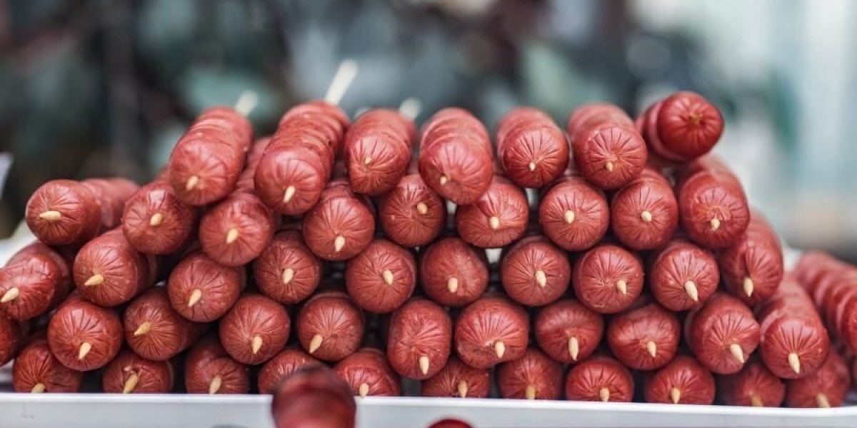 Можно смело покупать – чистый состав: Роскачество определило лучшие сосиски и сардельки