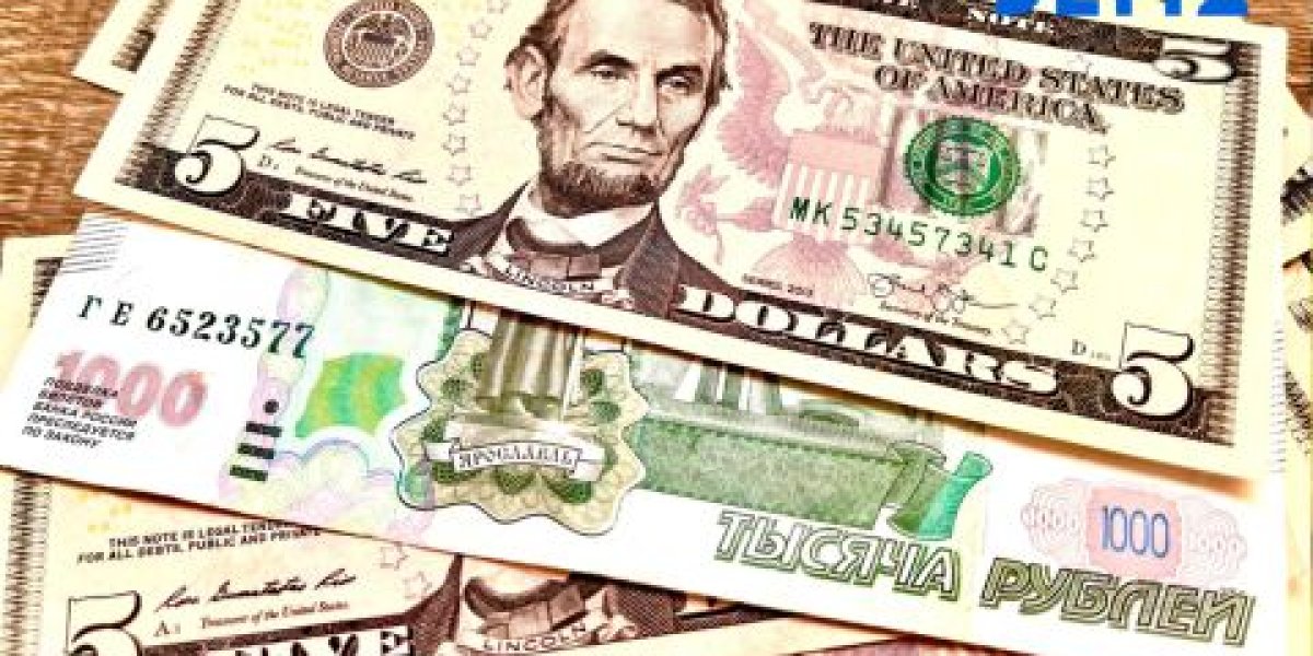 Рублю предрекли статус мировой валюты вместо доллара