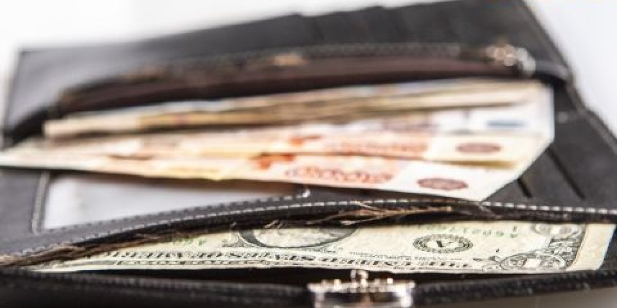 Приморца на "Лексусе" оштрафовали почти на 20 тысяч рублей за четыре нарушения ПДД