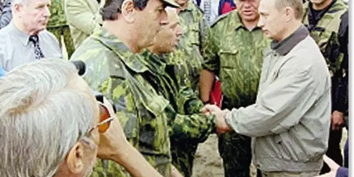 "У народа впечатление, что мы кругом теряем своих союзников. Президенту пора взяться за дело" – политолог Доброхотов