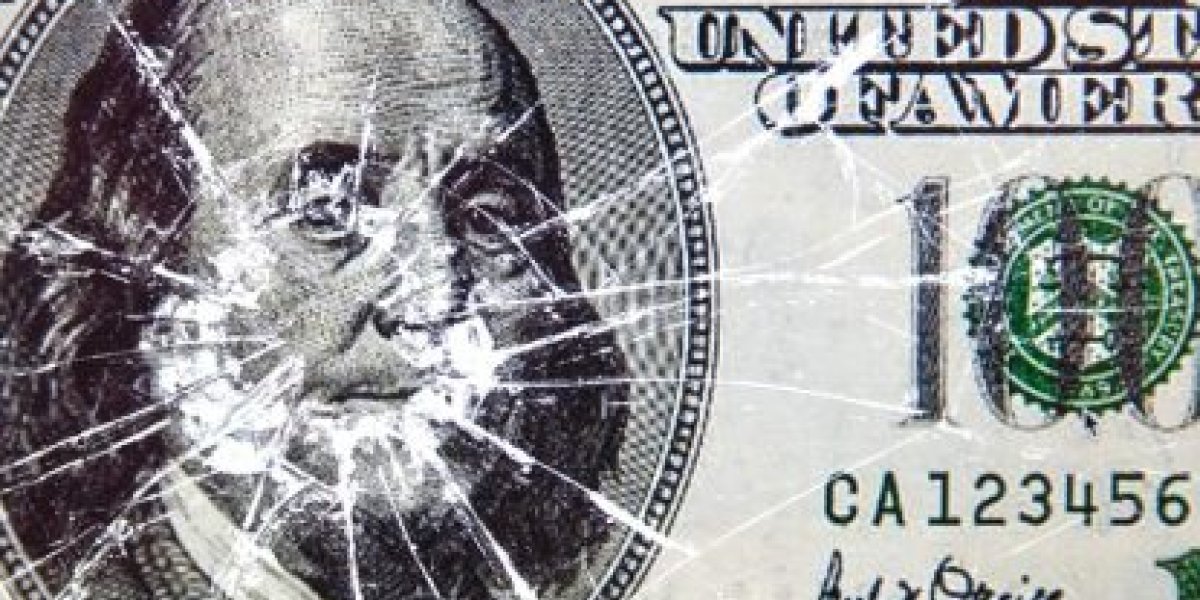 Китай в срочном порядке выходит из долларовой системы