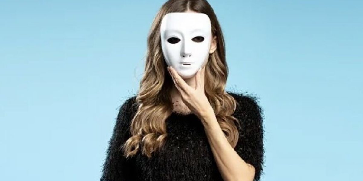 Мертва для государства: беглая чиновница 13 лет пряталась под чужим именем Мертва для государства: беглая чиновница 13 лет пряталась под чужим именем