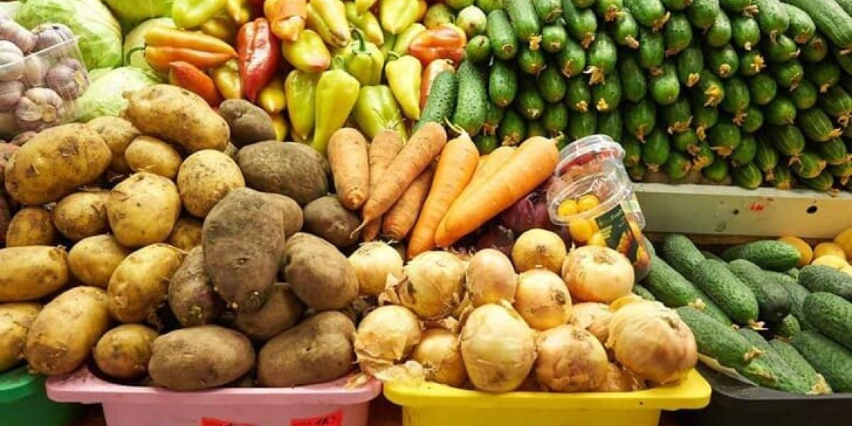 Огурцы дороже мяса: россиянам раскрыли причины резкого роста цен