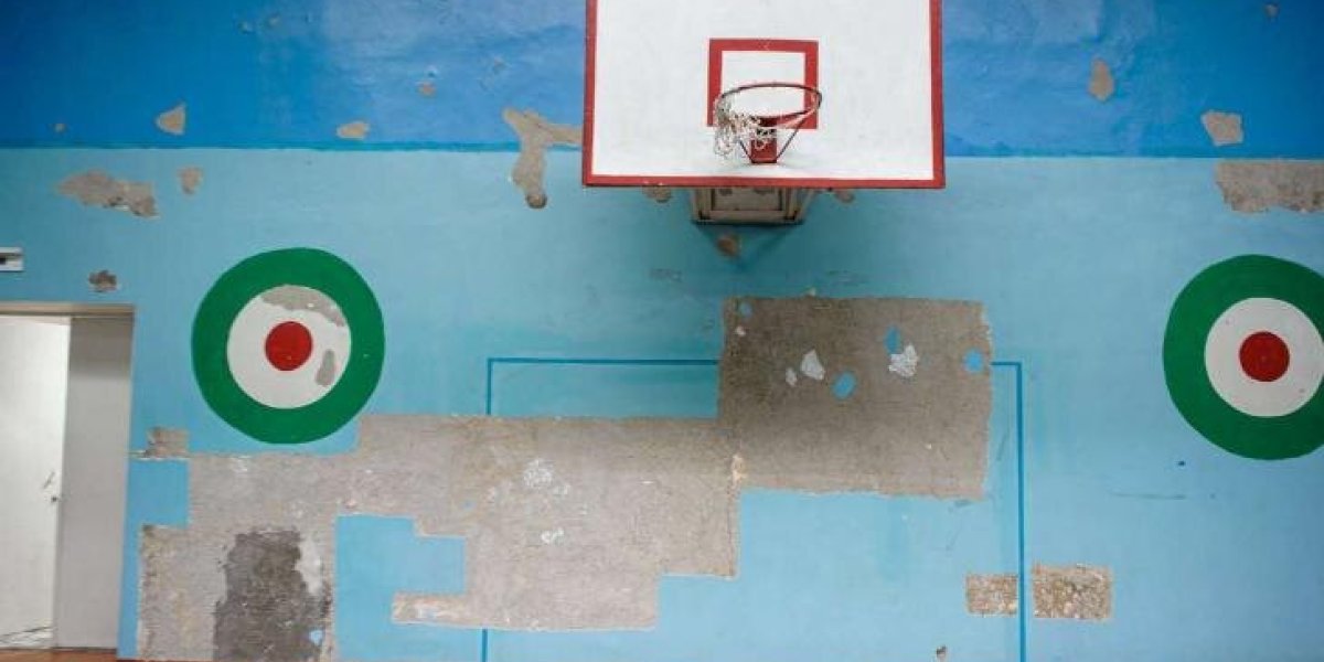 &laquo;Школу, где я учился, разобрали на дрова&raquo;. Как убивают деревенские школы в Башкирии под видом &laquo;оптимизации&raquo;