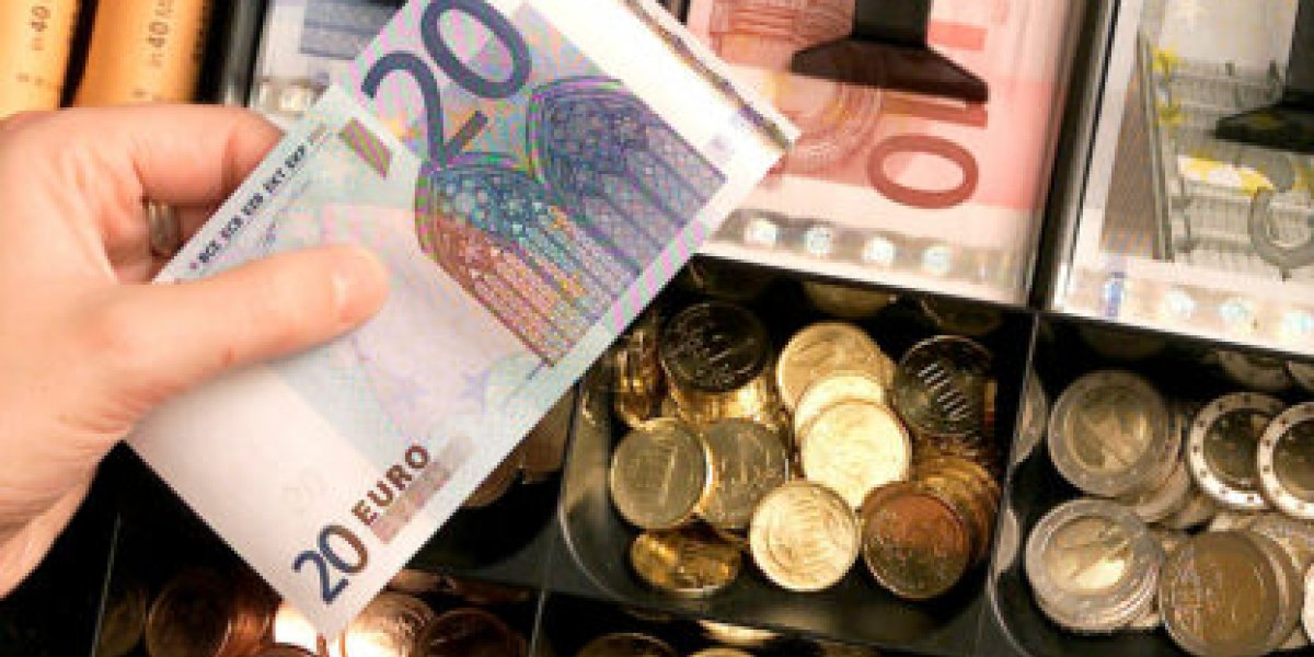 Евросоюз обложил европейцев «украинским налогом» – 250 евро с носа