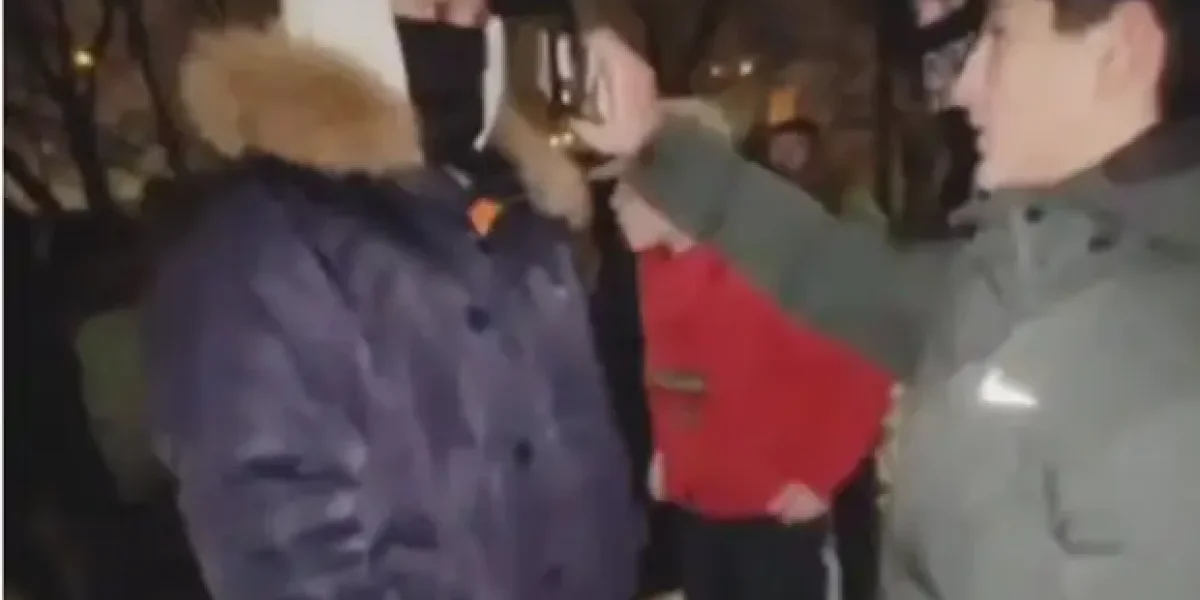 Скажи "Ахмат" - сила". Зачем гости с Кавказа набрасываются на москвичей? И что велят их "старшие"