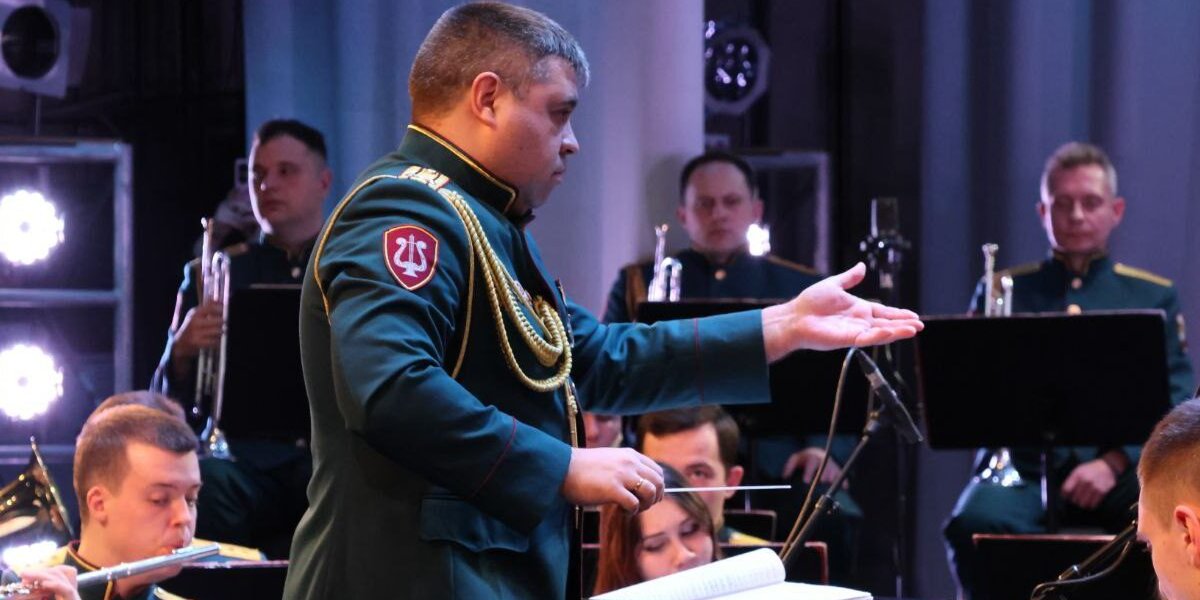 Образцово-показательный оркестр Росгвардии выступил с концертами в Ростовской области