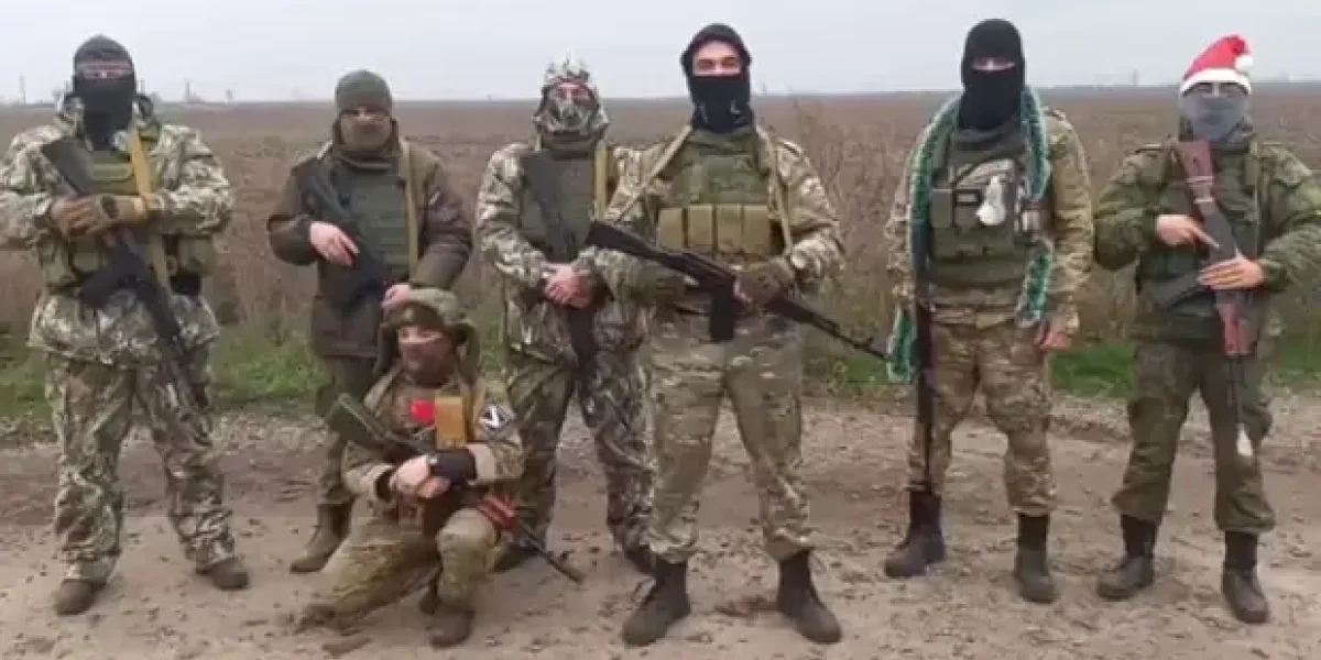 Миллионеры? "Обмундирование от Минобороны - негодное. Чтобы выжить - надо платить". Военкор все рассказал