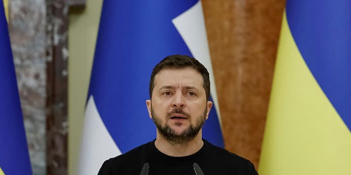 &laquo;Начало конца&raquo;: Зеленский рассказал о перспективах конфликта, выборах и своем будущем