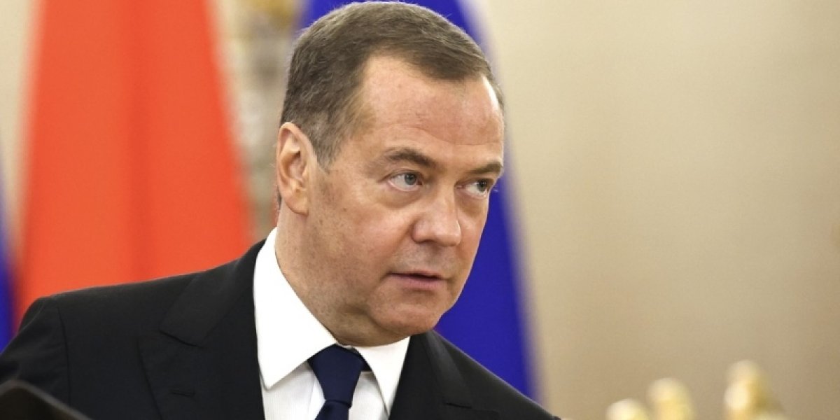 «Вот и всё»: Медведев оценил обвинения Залужного «Вот и всё»: Медведев оценил обвинения Залужного