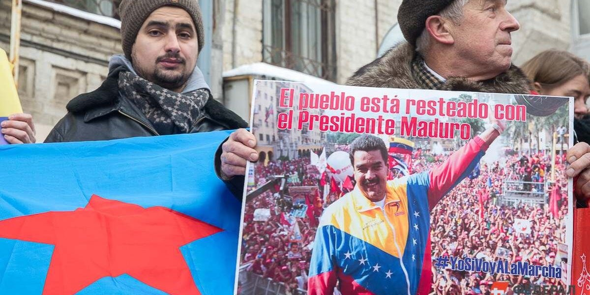 Посол Венесуэлы в России объяснил, почему США атаковали Каракас: «Без ядерного оружия ты объект угроз»