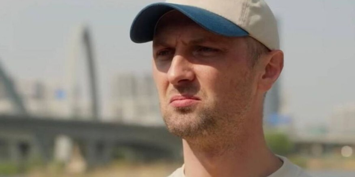 Блогер Зубарев с шуткой про &laquo;русских младенцев&raquo; получил актерское удостоверение Минкульта