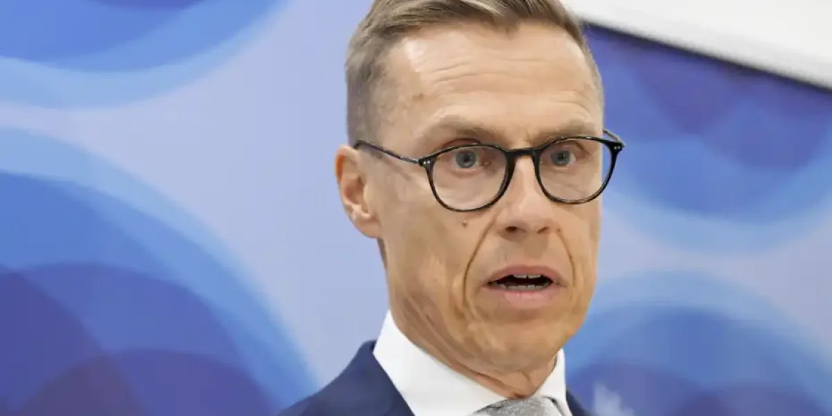 «Почему-то забывают»: Медведев озвучил Стуббу один щекотливый факт о Финляндии