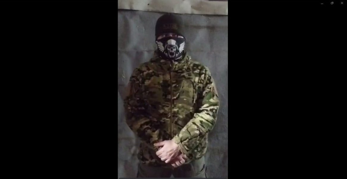 Всего одно решение чиновников довело бойцов до гнева. То, что создавалось годами, рушится. Командир в ярости: "А у нас спросили?"