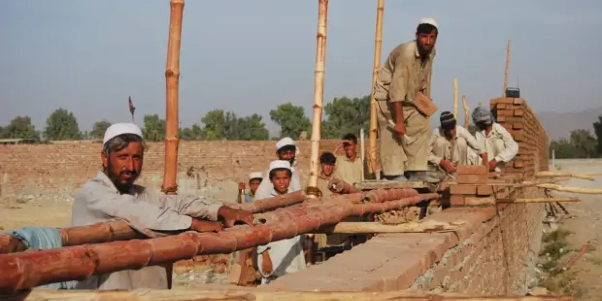 Готовится "миграционная бомба". Кто может заменить узбеков и таджиков?