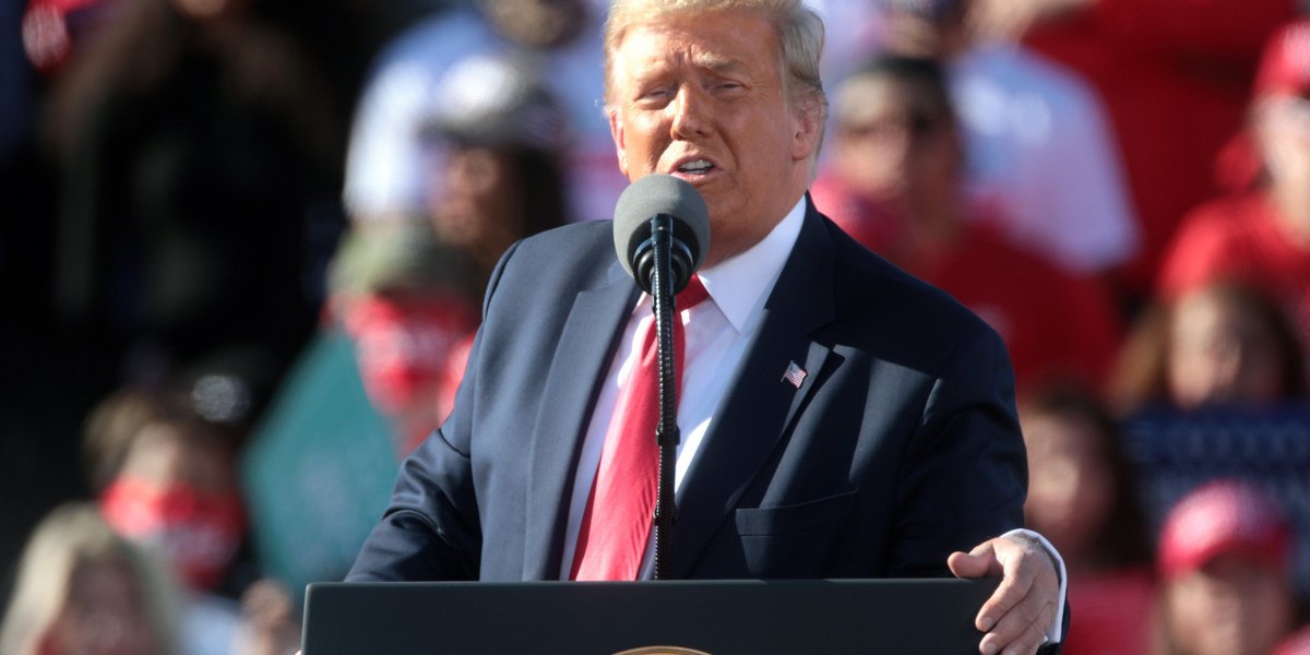 В США сообщили о панике Трампа из-за Ирана