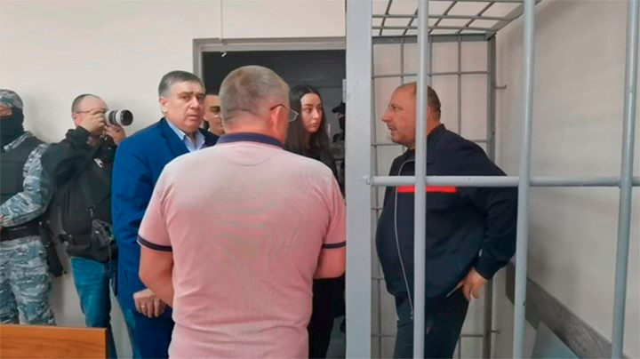 Убийство за отказ платить: Азербайджанцы в суде смеялись, пока не услышали приговор