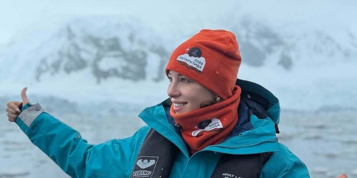 Полина Диброва и Роман Товстик поделились фото из путешествия по Антарктиде (ФОТО)